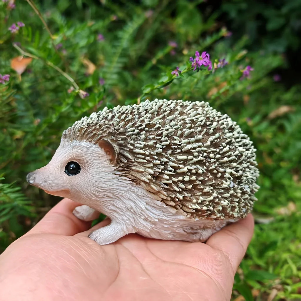 [Charming Hedgehog Statue] Resin Hedgehog Statue - Charming Outdoor/Indoor Decor for Living Room, Bedroom, Entryway, Garden - Realistic Fur Texture, Detailed Craftsmanship - Perfect Valentine's Day Gift & Home Decoration House Of Avana