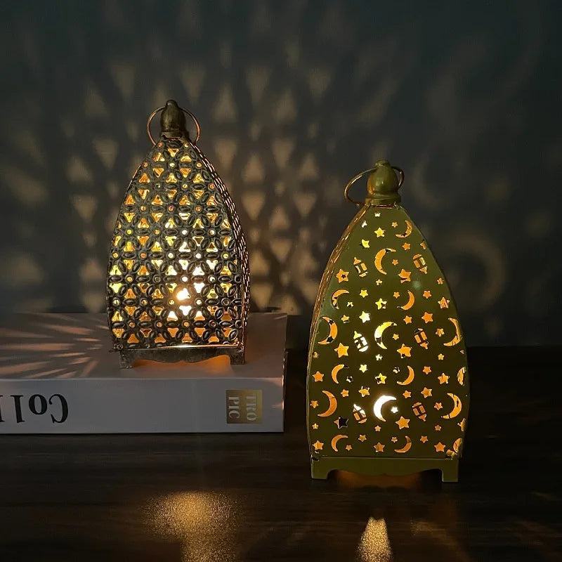 Lantern - Decorative Iron Arabesque Tabletop