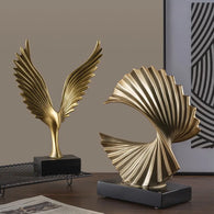 New Home Decoration Gold Statues Living Room Ornament Decorative Figurine Tabletop Abstract Sculpture