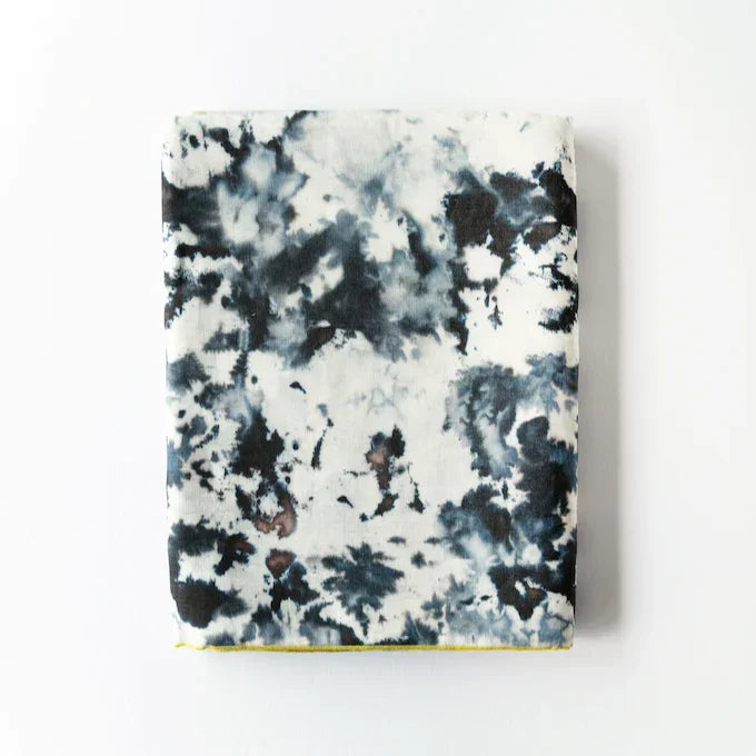 Grey Marble Tablecloth www.goldie-home.com