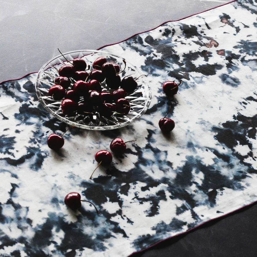 Grey Marble Runner www.goldie-home.com