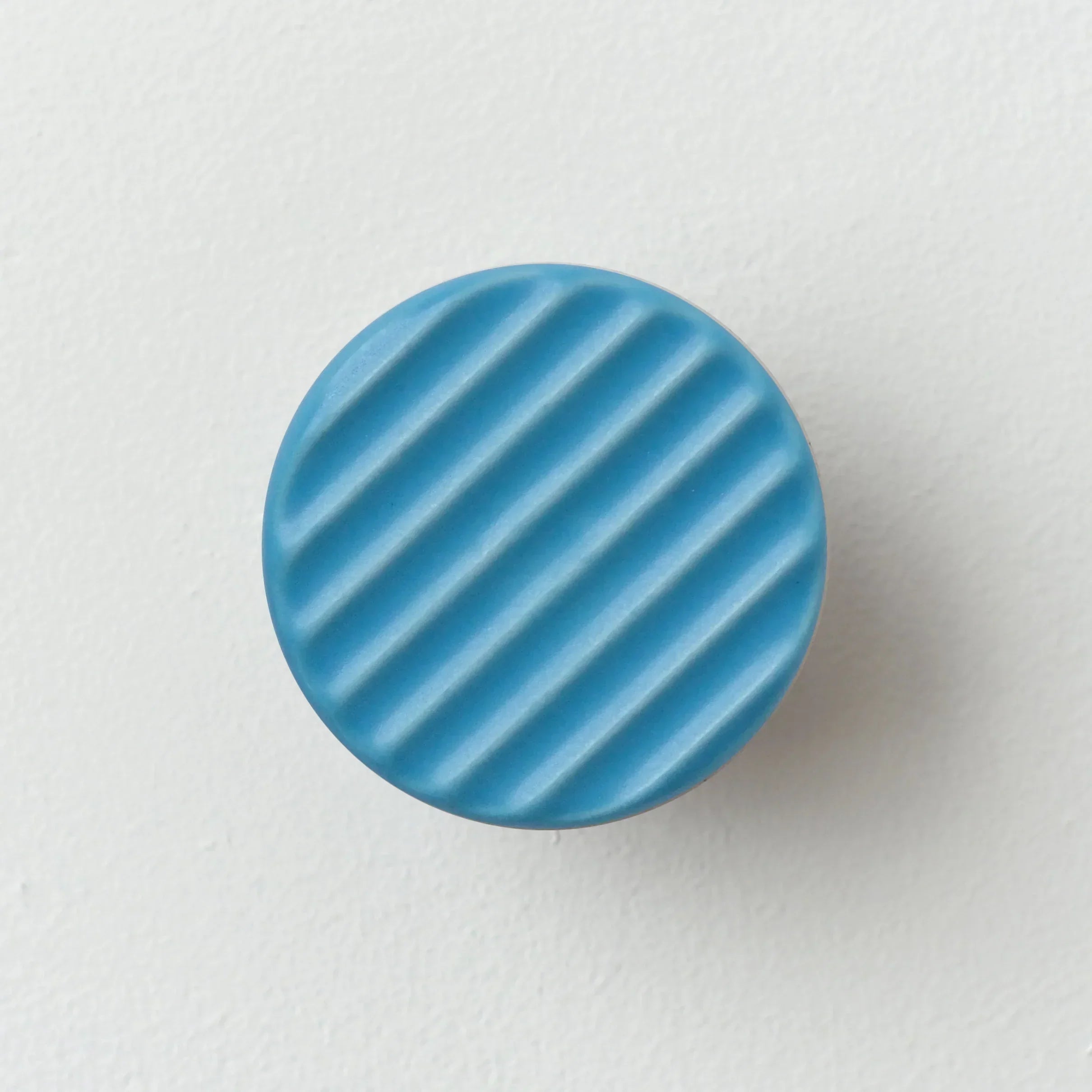 Sequence coat hook - Fluted Misewell