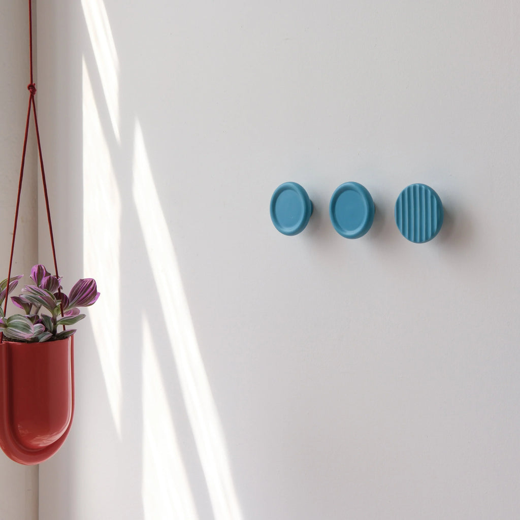 Sequence coat hook - Fluted Misewell