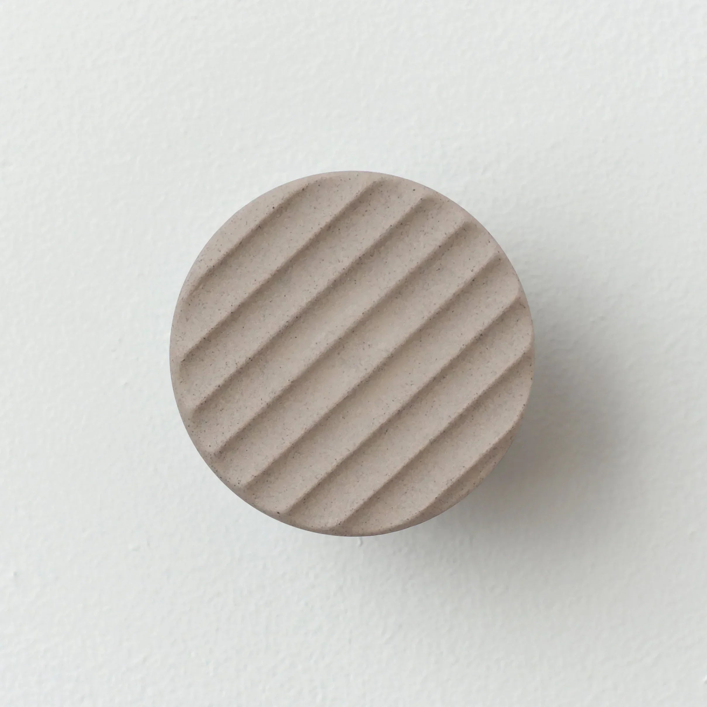Sequence coat hook - Fluted Misewell