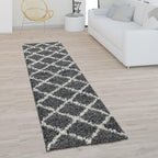 Shag Rug Dark Gray with Diamond Pattern Scandi Design, detail shot - House Of Avana
