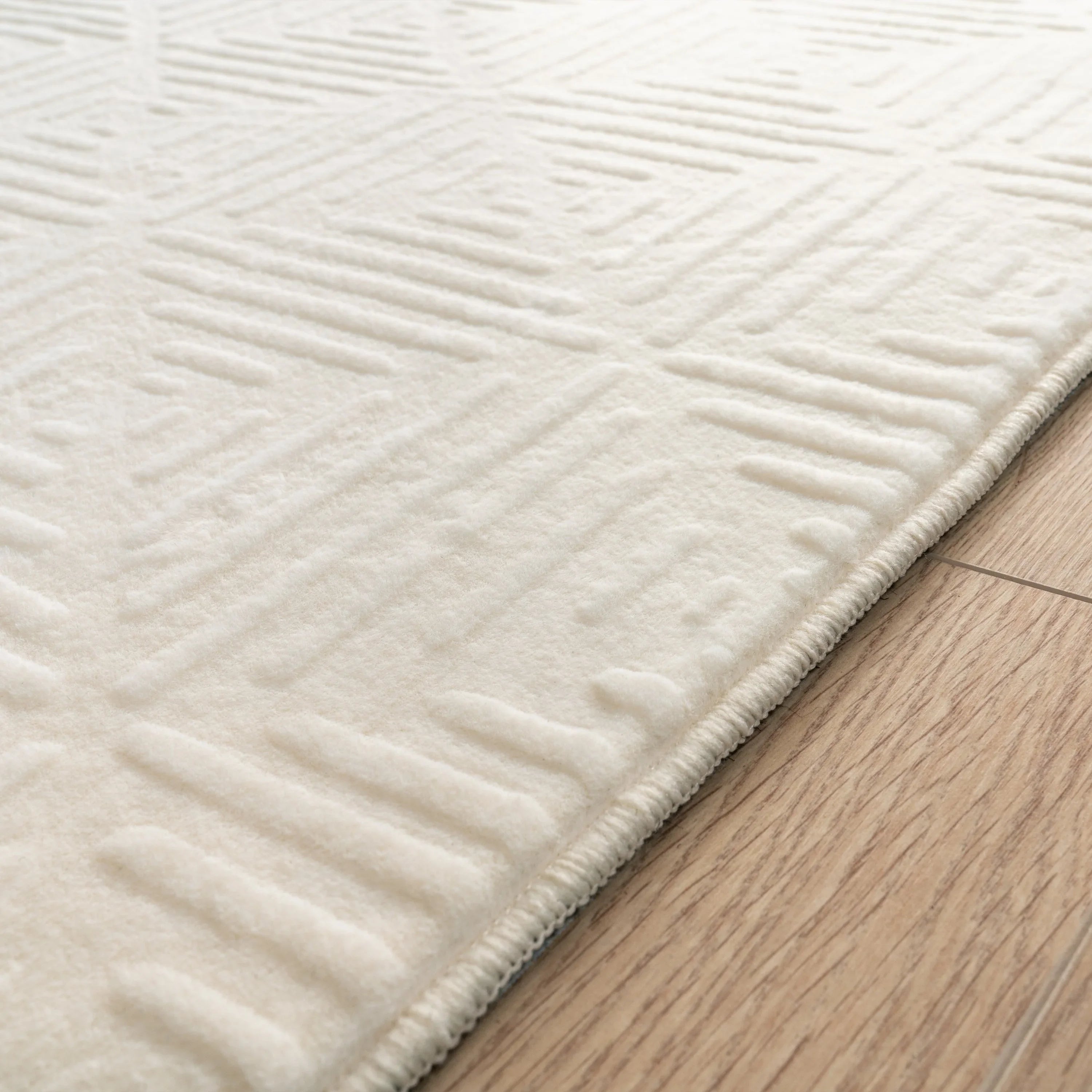 Soft Washable Area Rug Aspen with High-low Pattern, close-up view - House Of Avana