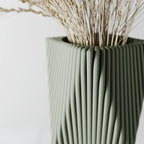Tides Vase, close-up view - House Of Avana