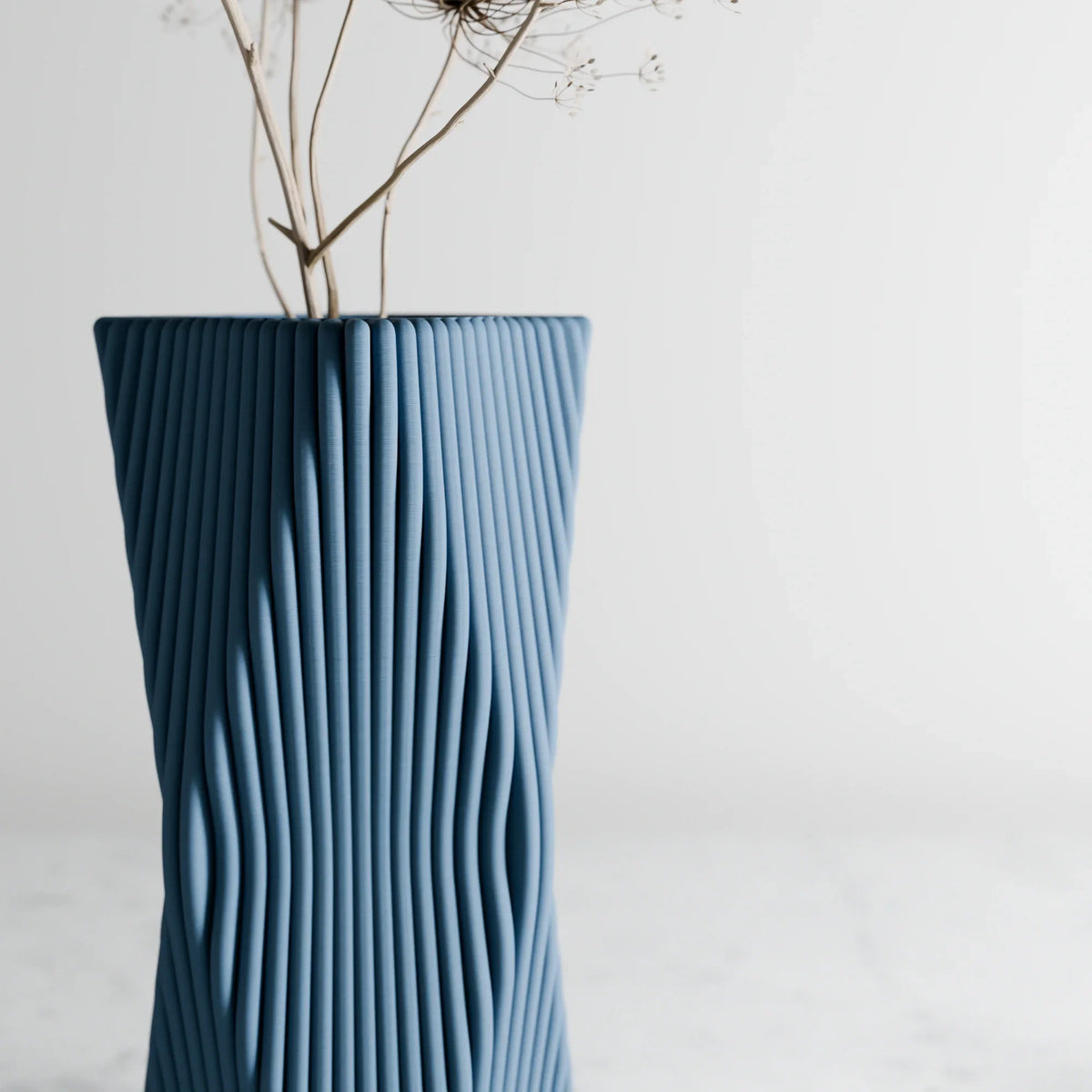 Tides Vase, side view - House Of Avana