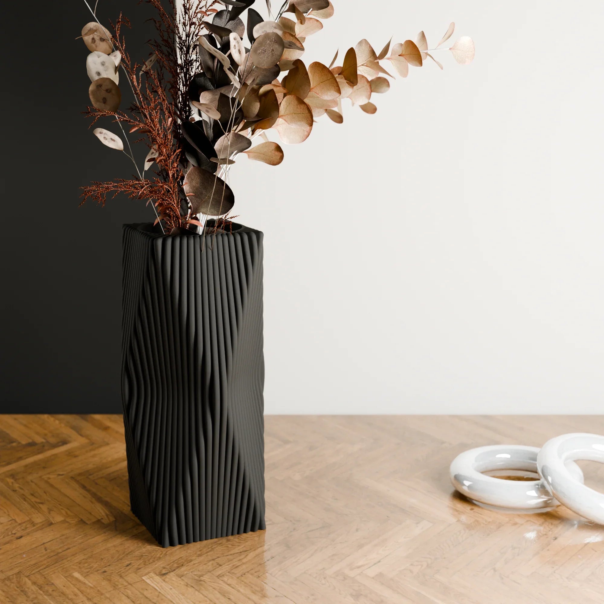 Tides Vase, detail shot - House Of Avana