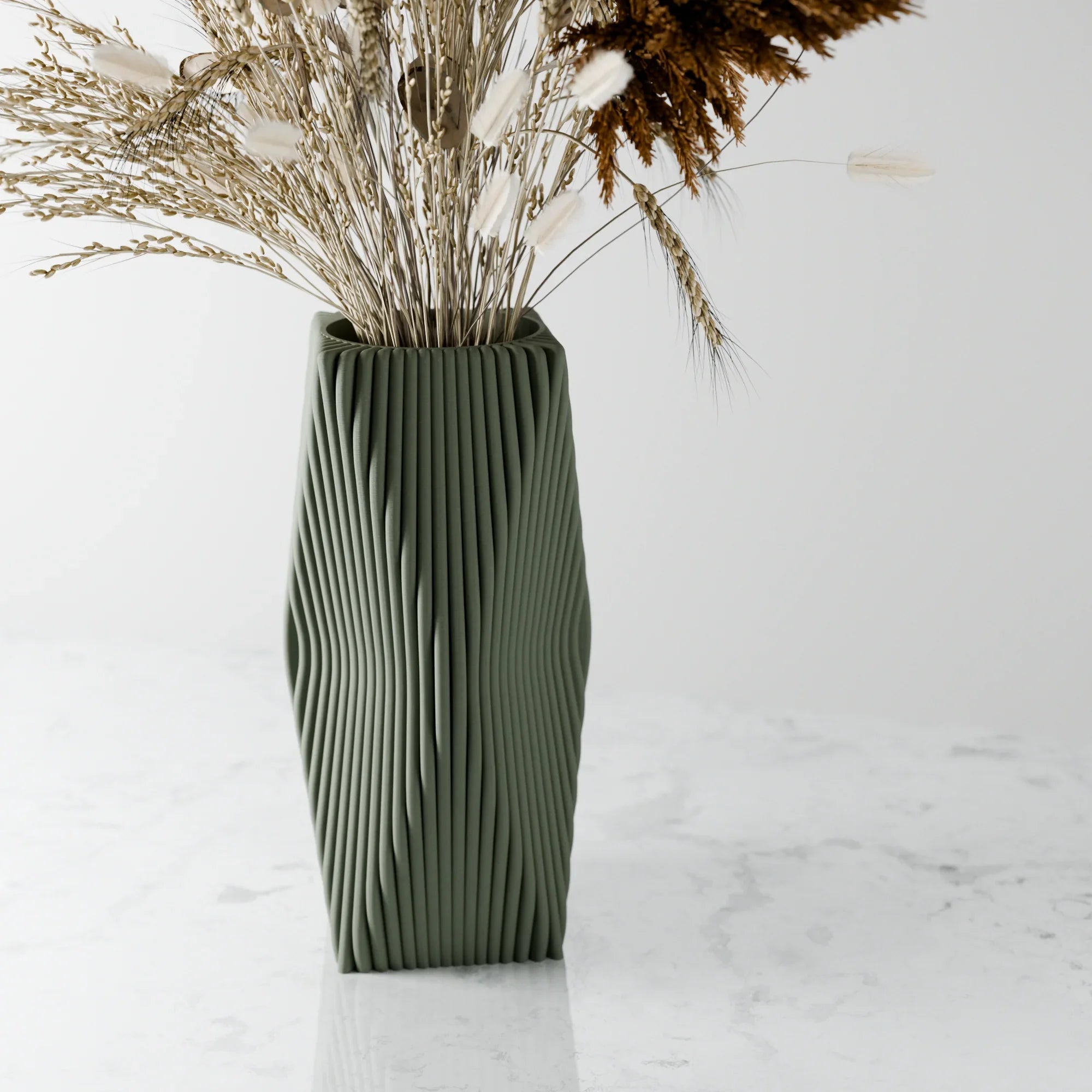 Tides Vase, angled view - House Of Avana