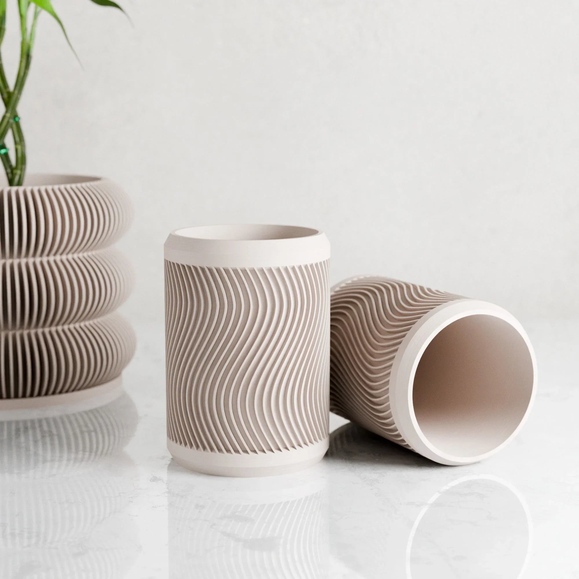 Tidal Pencil Holder, back view - House Of Avana