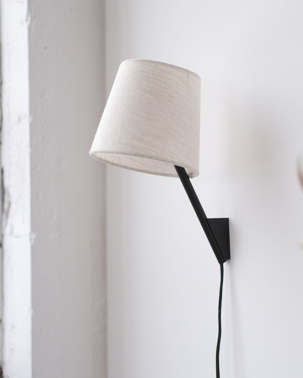 Tokyo Sconce