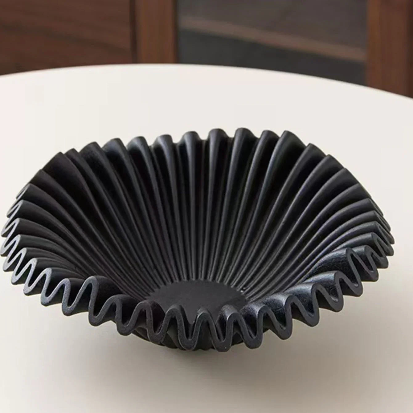 Black Glass 2-layer Tray with Wave Design, texture detail - House Of Avana