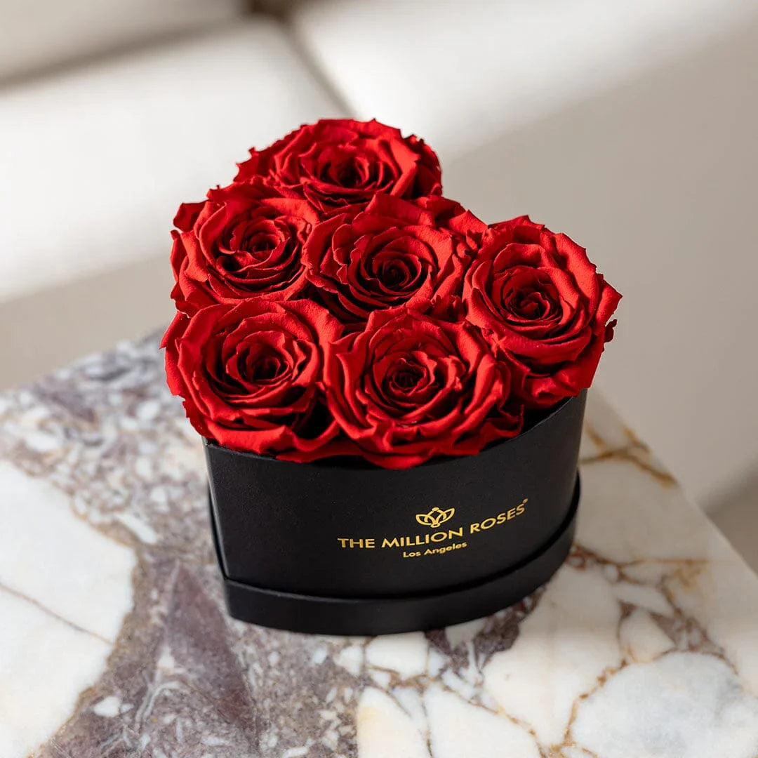 Baby Heart Black Box | Red Roses - House of Avana