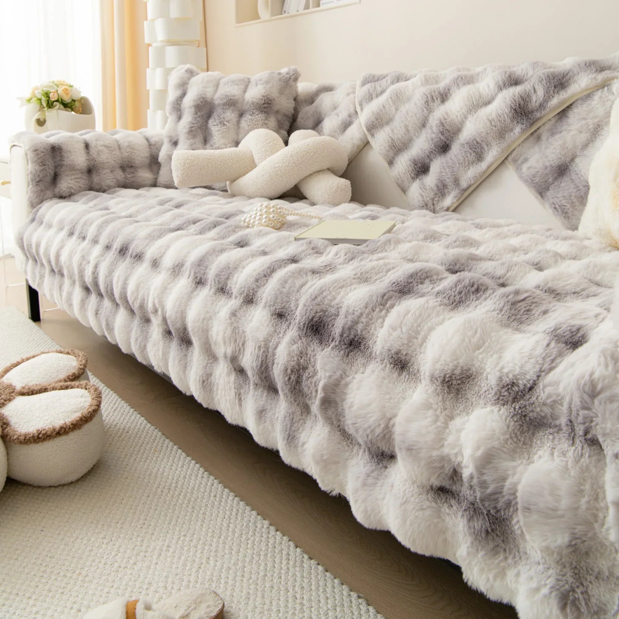 Velvet Couch Cover – Soft, Stylish, and Cat & Dog Proof Couch Throw Cover topspet