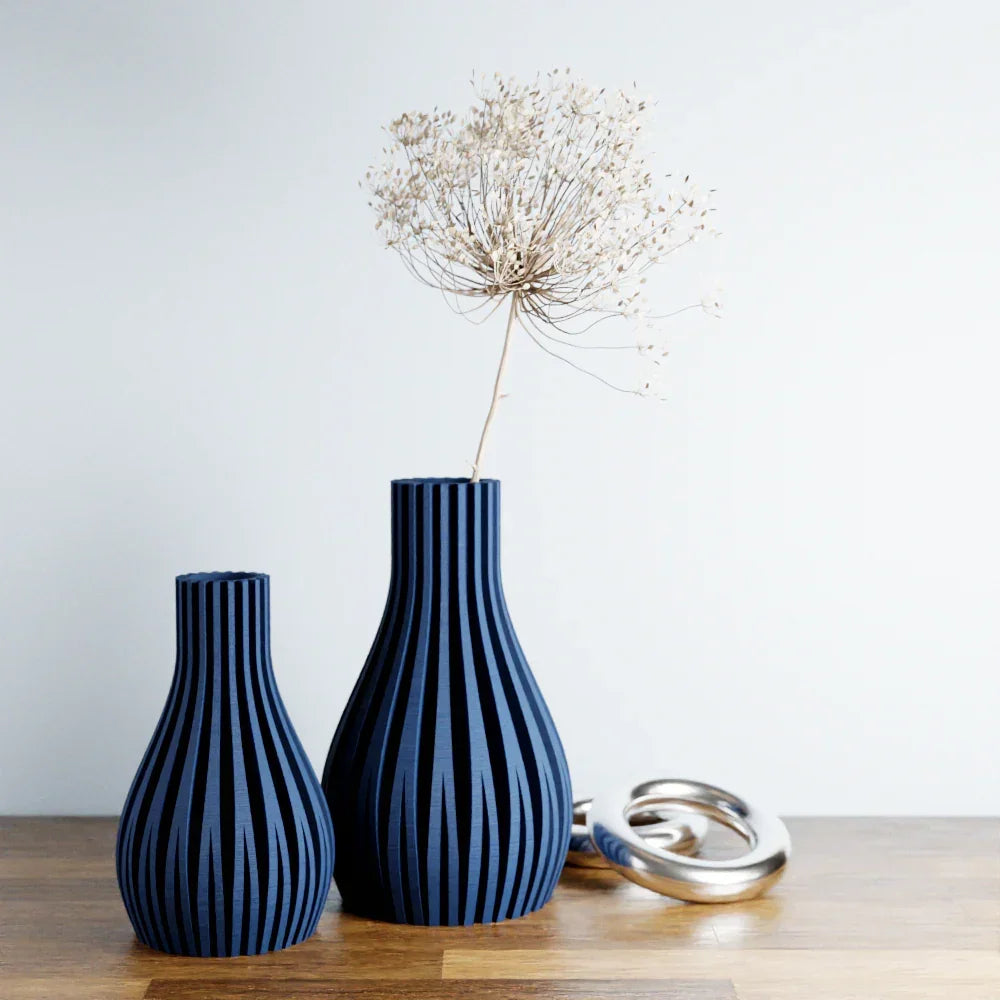 Willow Vase, angled view - House Of Avana