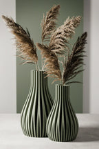 Willow Vase, front view - House Of Avana