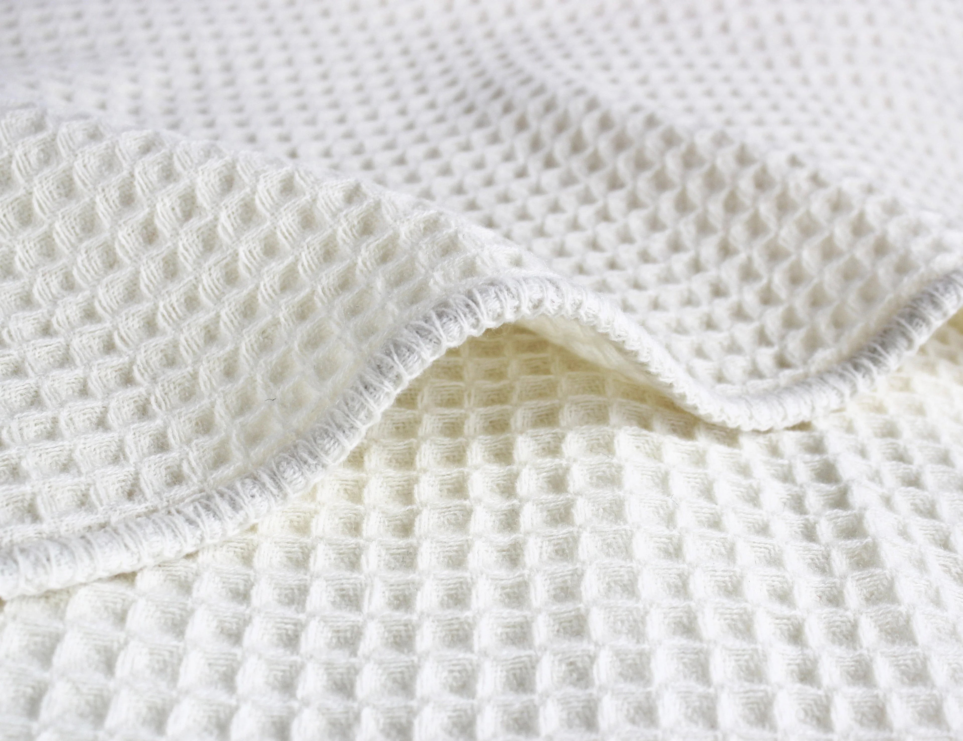 100% Merino Wool Waffle Weave Blanket Mélange Home