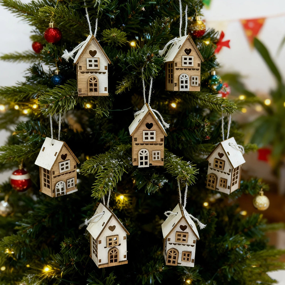 6pcs Wooden Brown & White 3D Hanging House Ornaments with Windows - Festive Christmas Tree Decorations, Perfect for Wedding, Valentine'S Day, Thanksgiving House Of Avana [[SKU:HOA-SCU-234]]