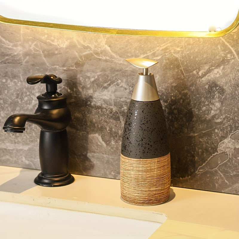 Pump Bottle - Manual Plastic Refillable