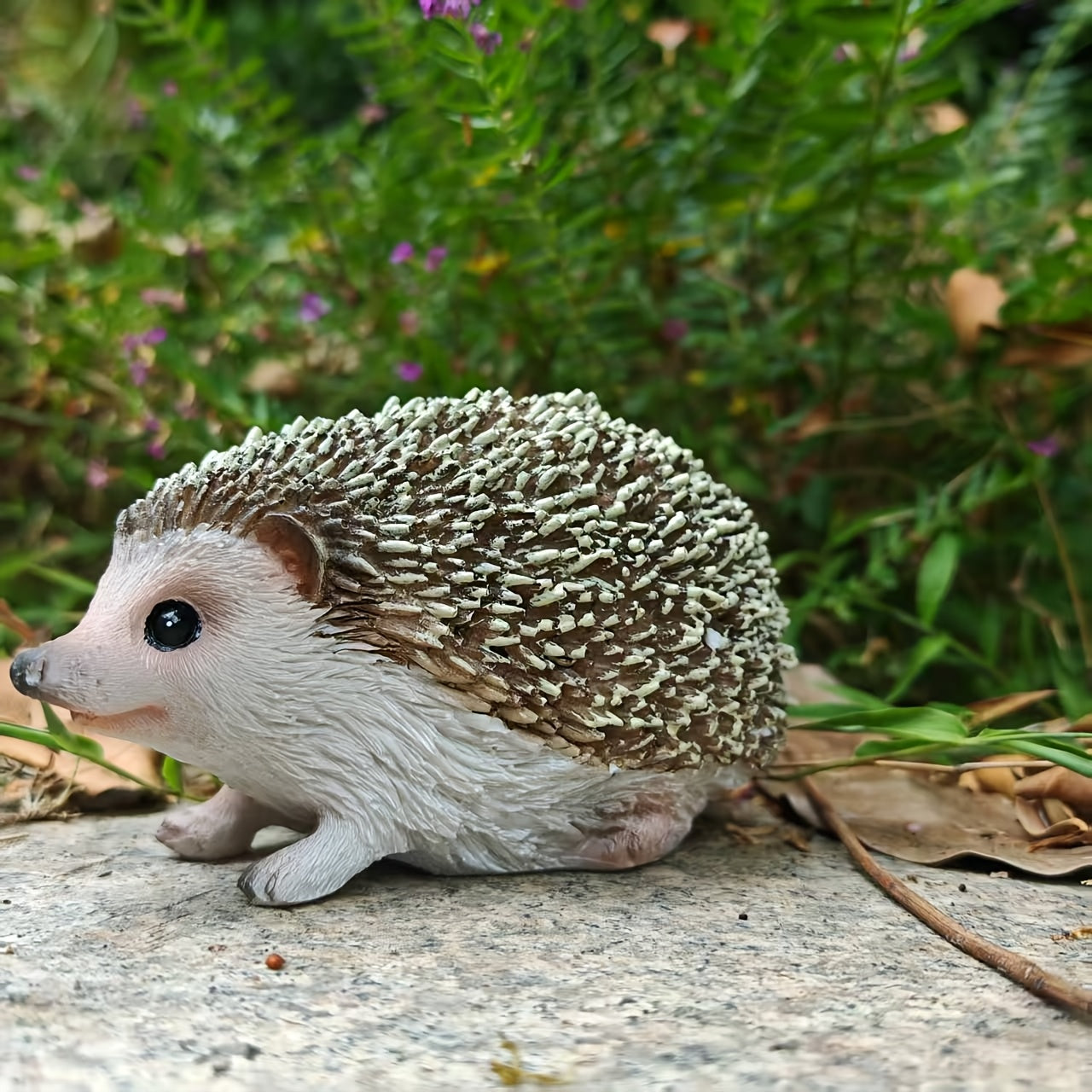 [Charming Hedgehog Statue] Resin Hedgehog Statue - Charming Outdoor/Indoor Decor for Living Room, Bedroom, Entryway, Garden - Realistic Fur Texture, Detailed Craftsmanship - Perfect Valentine's Day Gift & Home Decoration House Of Avana