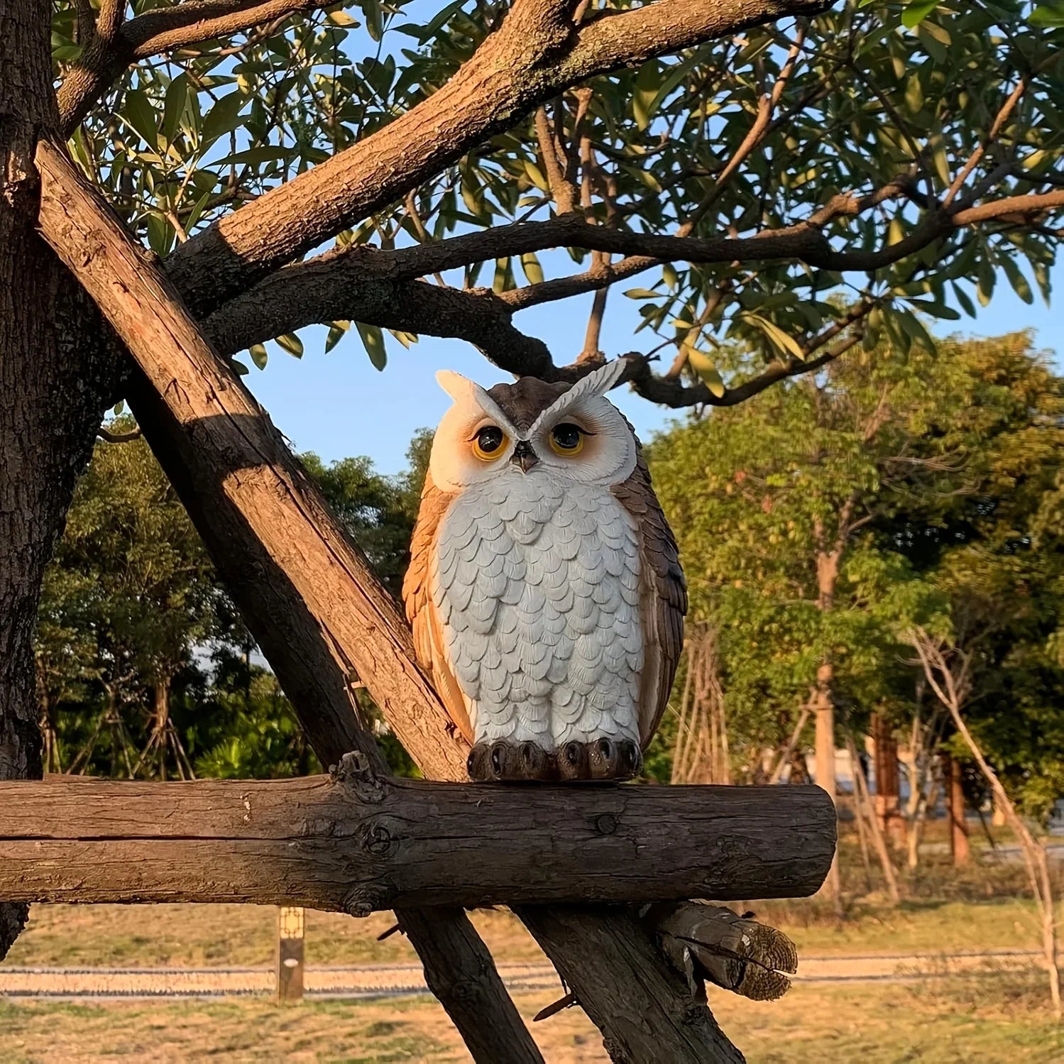 1 Set Realistic Resin Owl Statue - Outdoor Garden Bird Deterrent & Decorative Sculpture, Lifelike Owl Sculpture with Expressive Eyes, Durable Lawn & Patio Decor, Bird Repellent Device, No Batteries/Electricity, Perfect Gift f House Of Avana