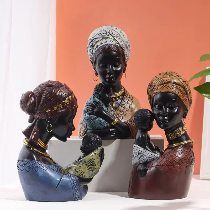 African Statue - Black Mother Child Figure, detail shot - House Of Avana