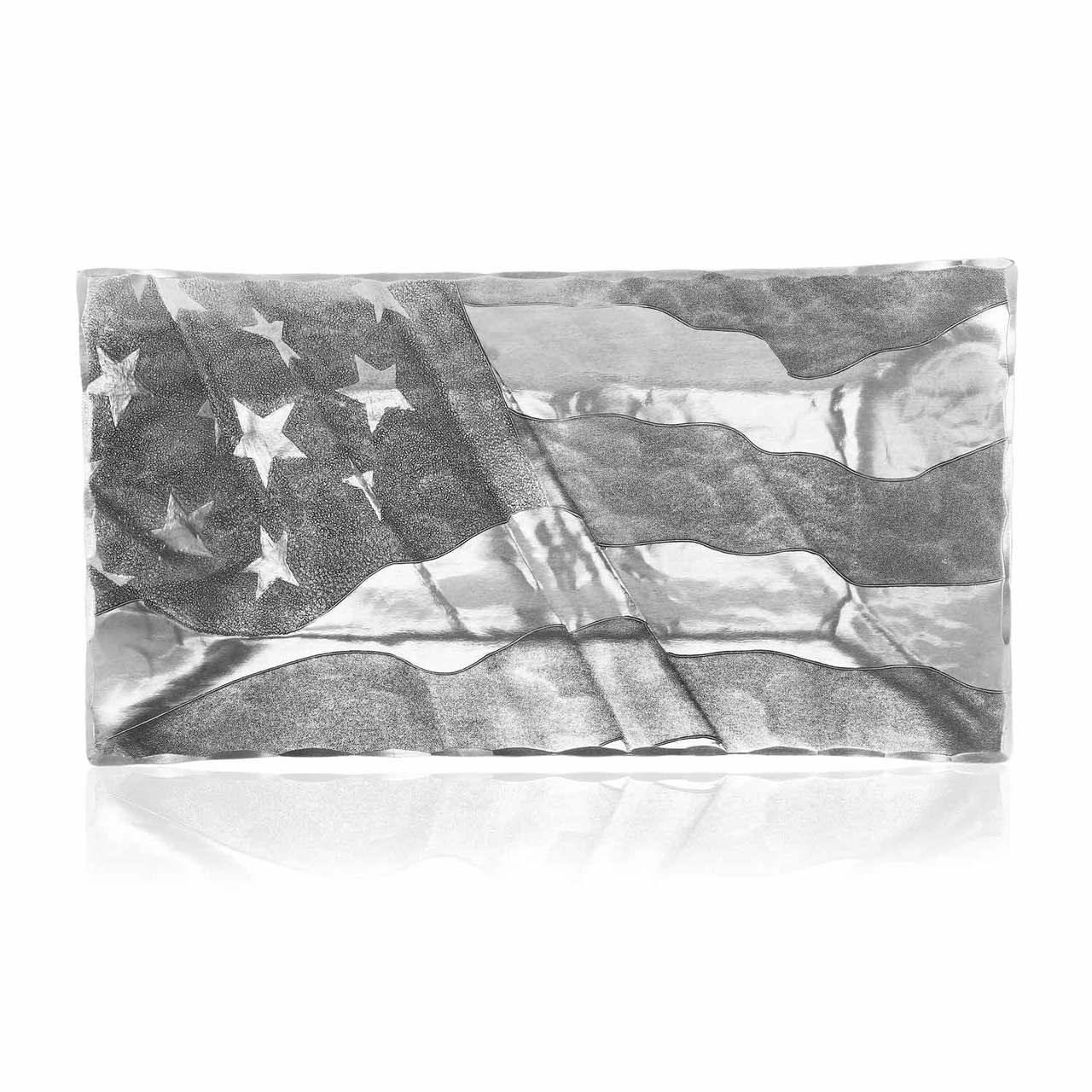 American Flag Small Horizon Server, front view - House Of Avana