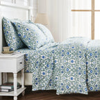 Arts & Crafts Floral Printed Duvet Set, angled view - House Of Avana