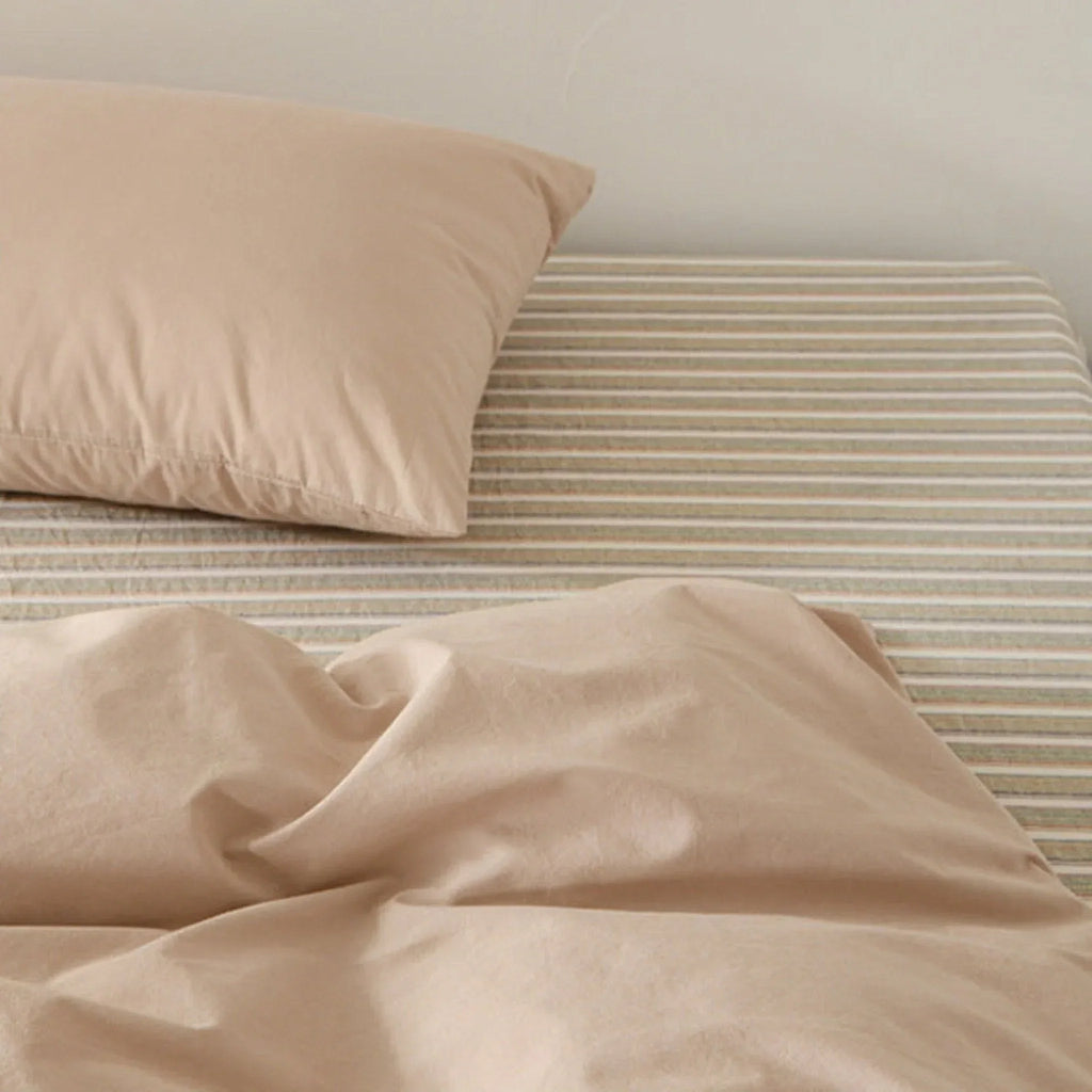 Ava Vintage Striped Cotton Bedding Set / Beige Solid, side view - House Of Avana