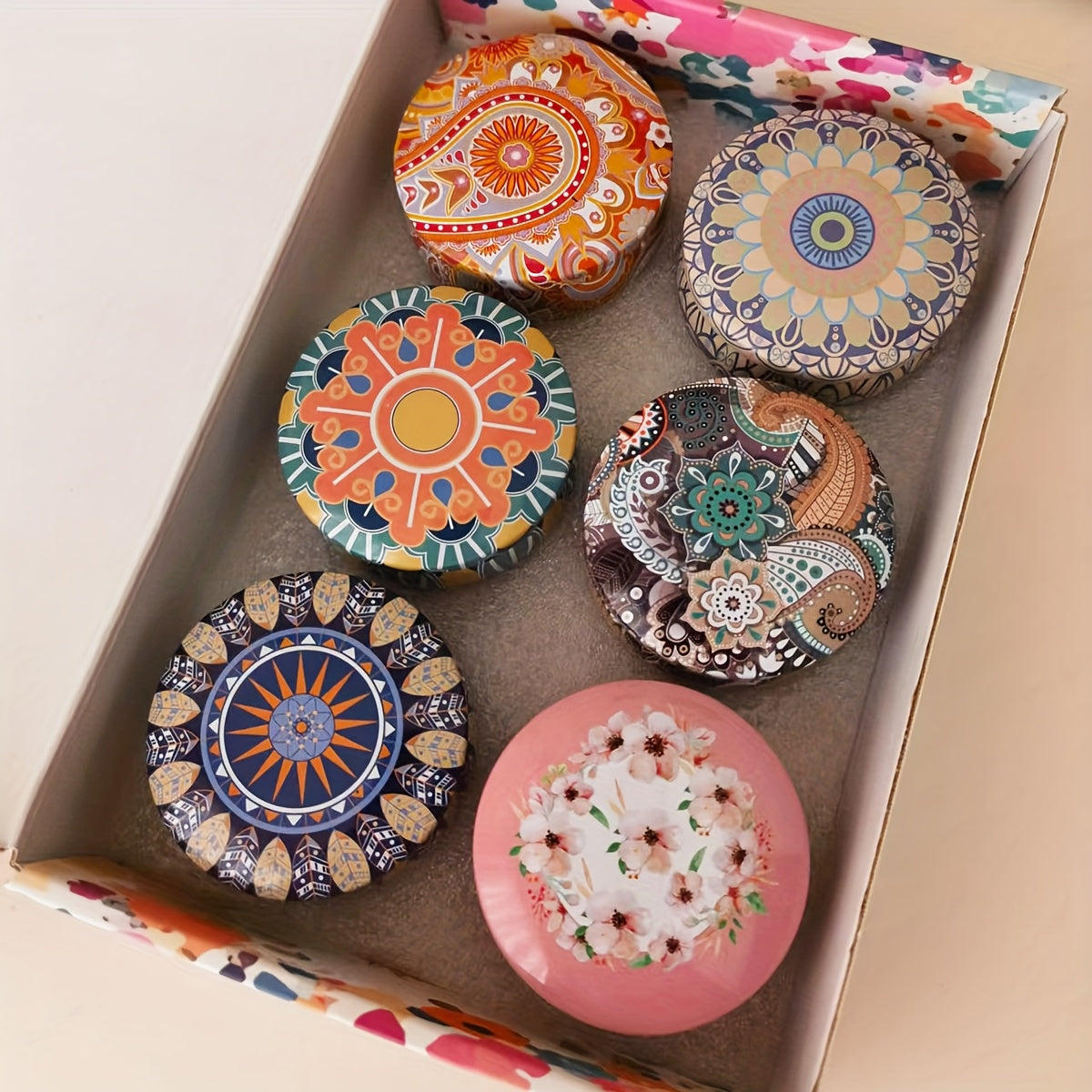 Exclusive Holiday Gift Luxury Collection Featuring Six 2.1 Oz Scented Candles Made from Soy Wax, Including a Portable Tin Candle with a Lid. Perfect for Travel, Relaxation, Yoga, And Comes in a Beautiful Gift Box, Ideal for W House Of Avana