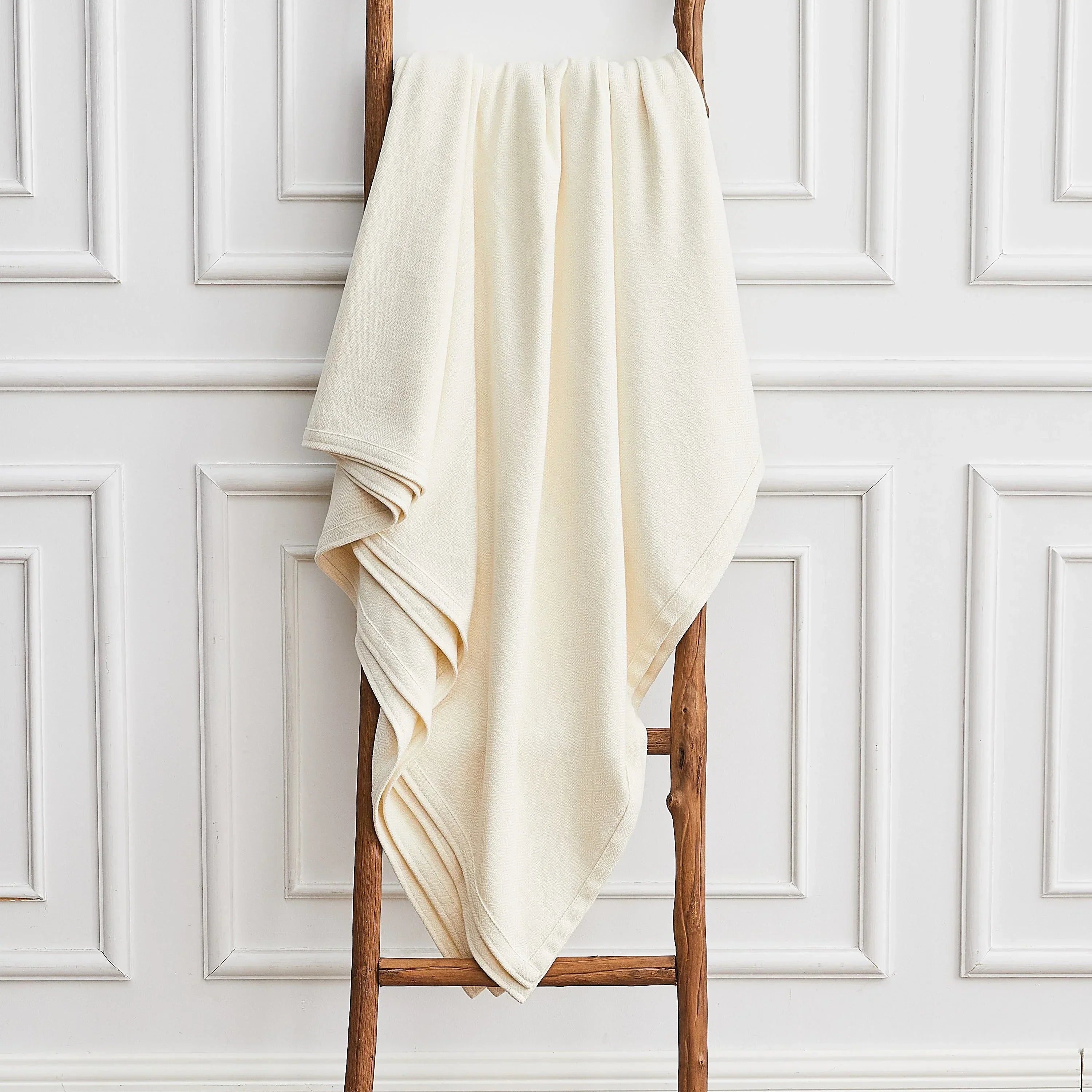 Bamboo Cotton Blanket, texture detail - House Of Avana