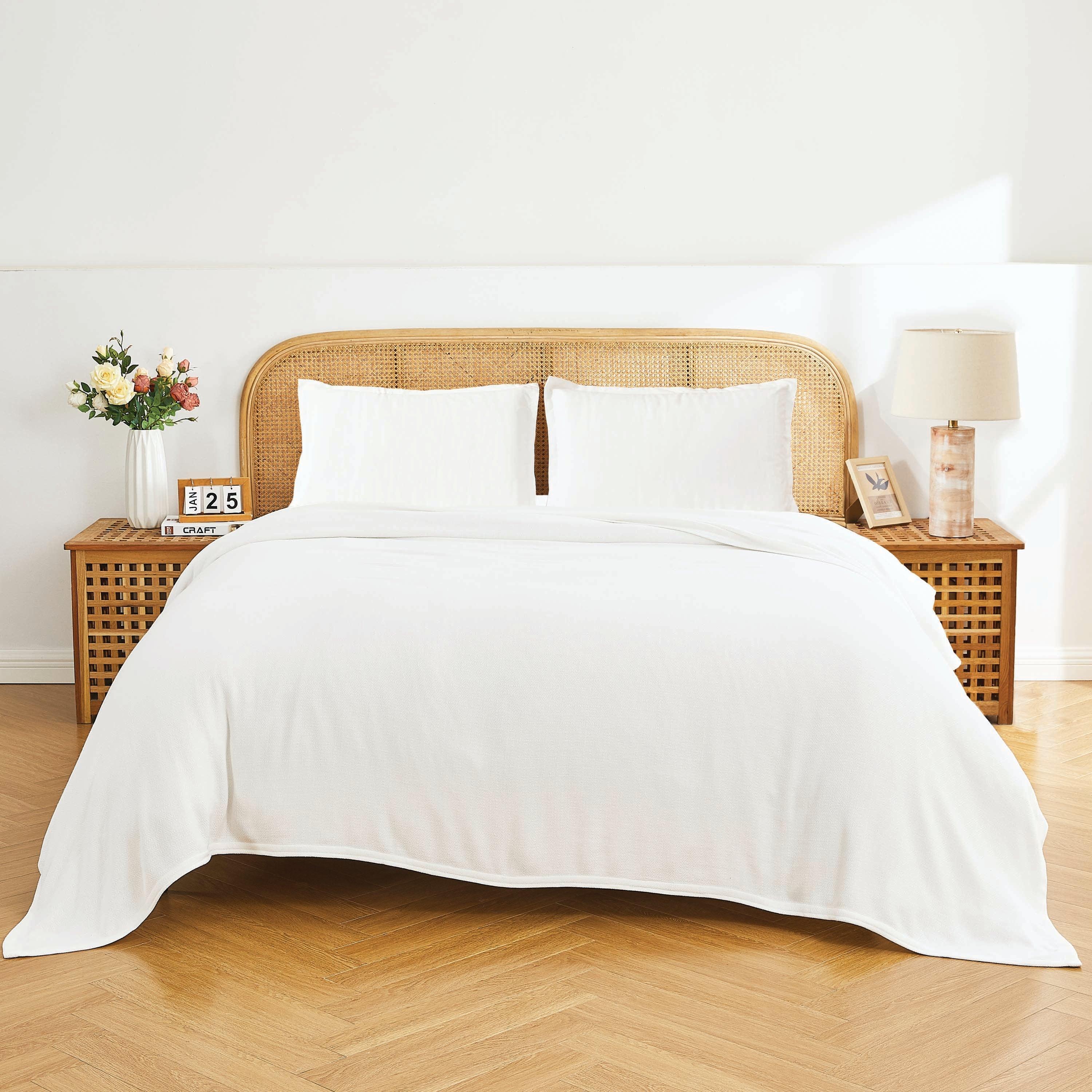 Bamboo Cotton Blanket, alternate view - House Of Avana