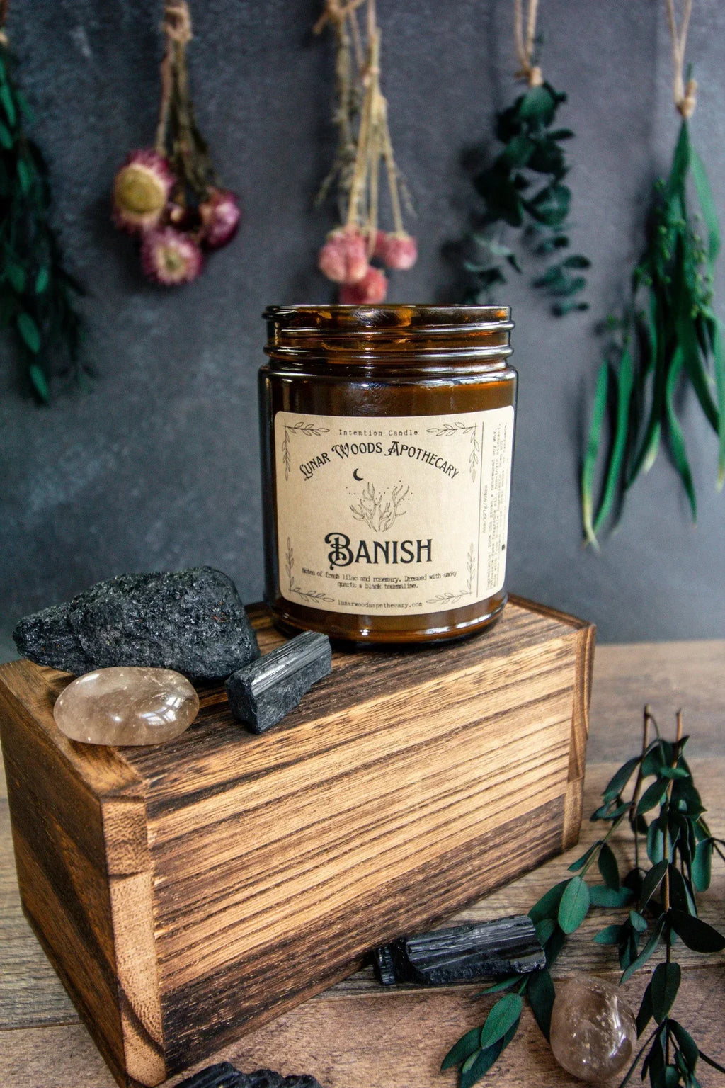 Banish, detail shot - House Of Avana