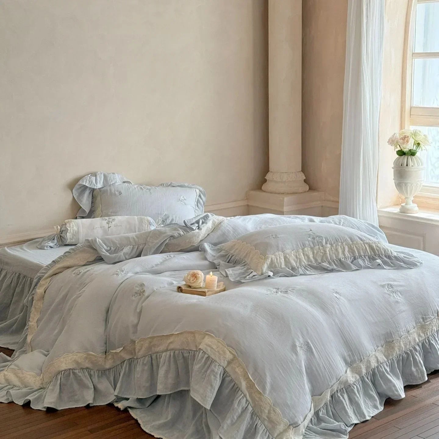 Beatrice Rose Lace Ruffle Bedding Set / Pink, product packaging - House Of Avana