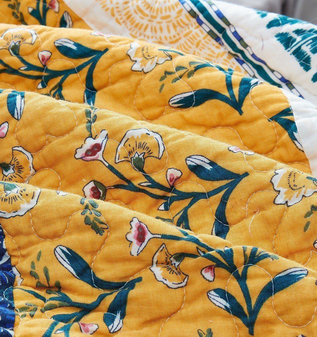 DaDa Bedding Bohemian Patchwork Bed of Wild Flowers Floral Gardenia Green Bedspread Set (JHW-886) DaDalogy Bedding Collection