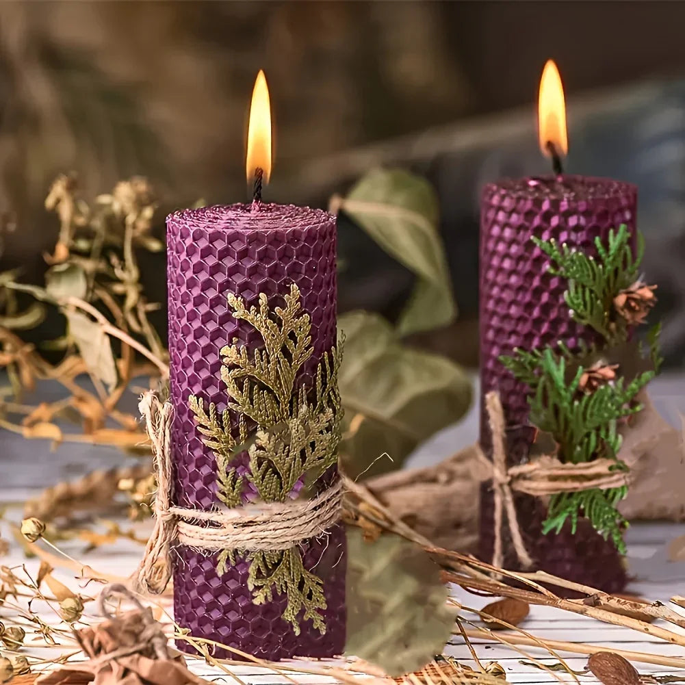 Beeswax Candles with Dried Flowers, Multicolor Piece Oval Set, detail shot - House Of Avana