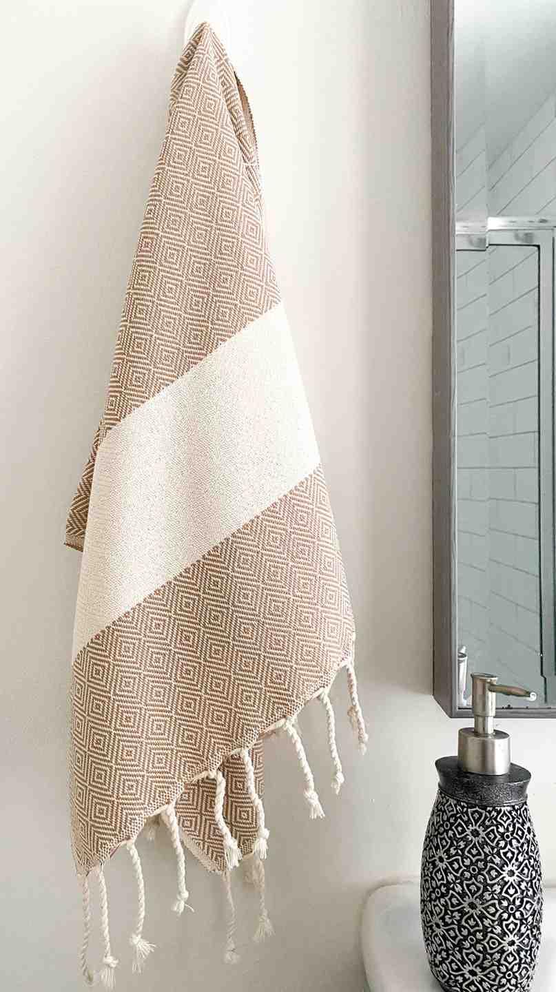 Diamond Hand Towel