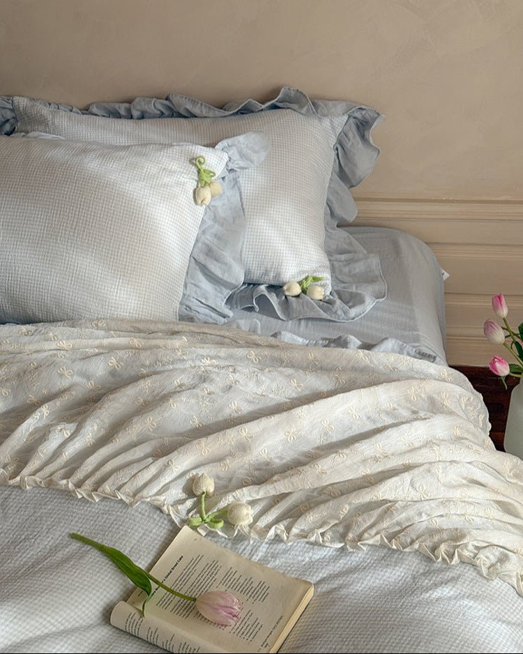 Bella Floral Lace Ruffled Princess Bedding Set / Pink Ever Lasting