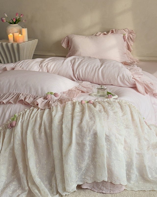 Bella Floral Lace Ruffled Princess Bedding Set / Pink Ever Lasting