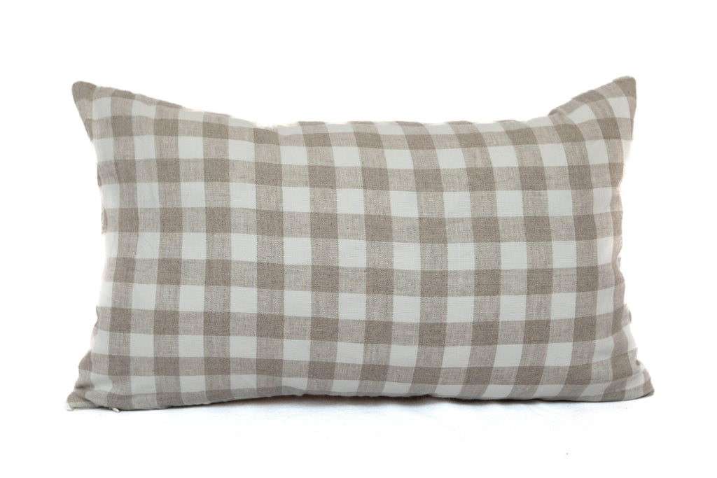 Bentley, back view - House Of Avana