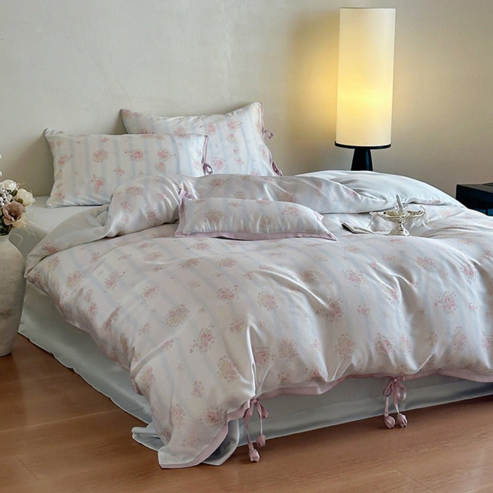 Bianca Floral Ribbon Tied TENCEL™ Bedding Set / Ivory Blue Ever Lasting