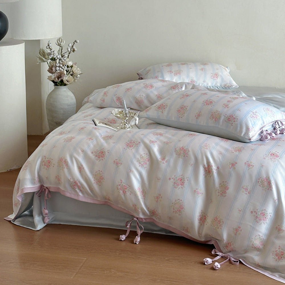 Bianca Floral Ribbon Tied TENCEL™ Bedding Set / Ivory Blue Ever Lasting