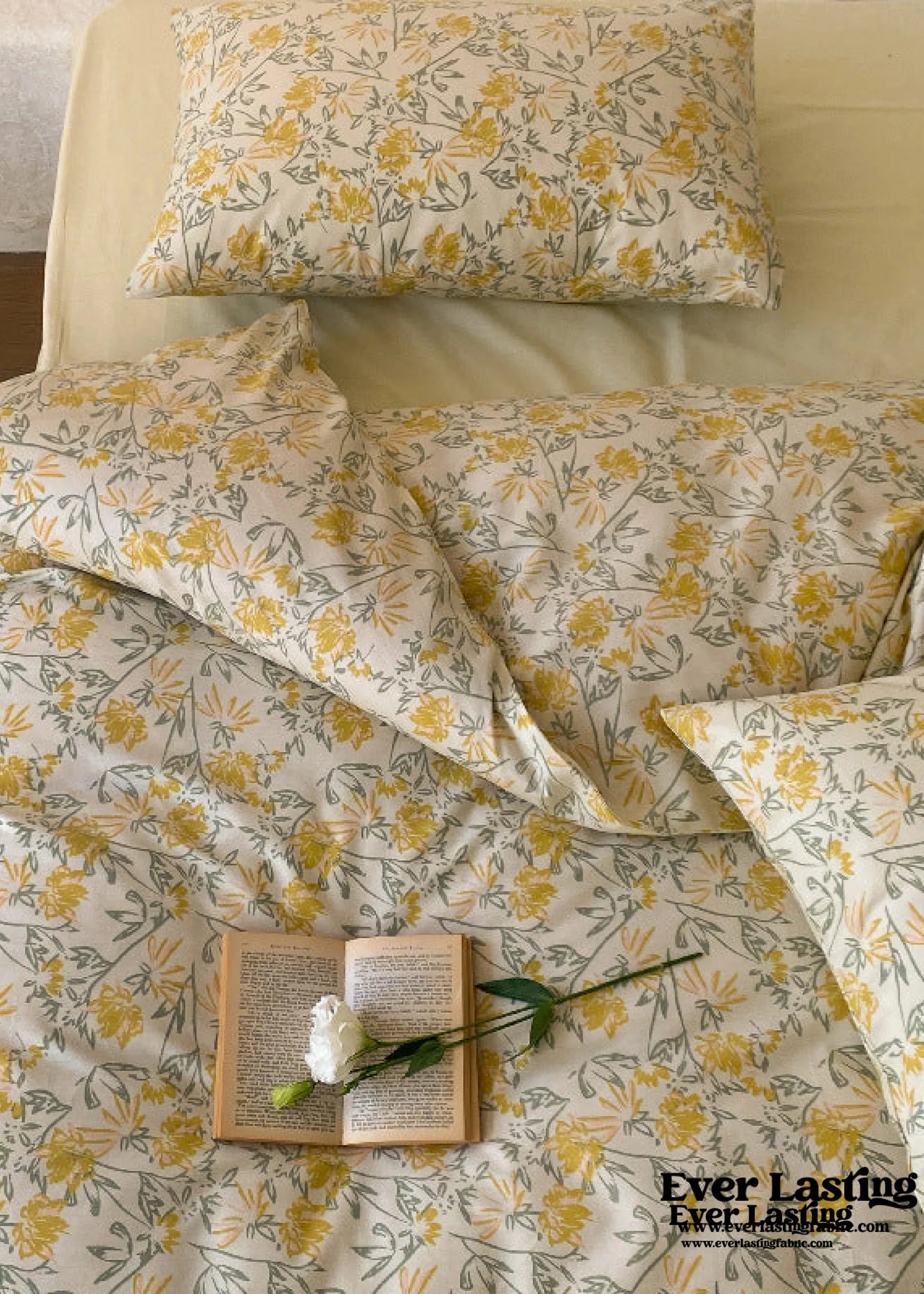 Blossom Floral Bedding Set / Orange Ever Lasting