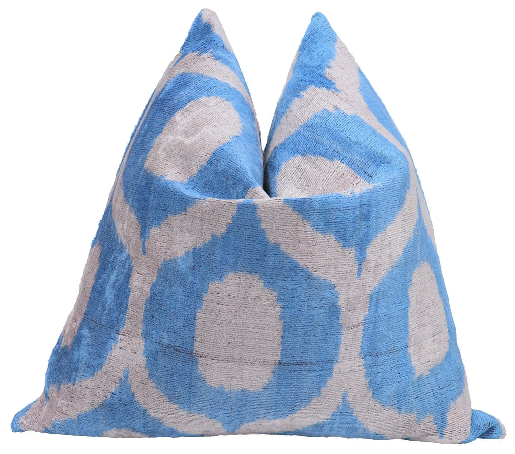 Canvello Luxurious Blue Velvet Throw Pillows - 20x20, side view - House Of Avana