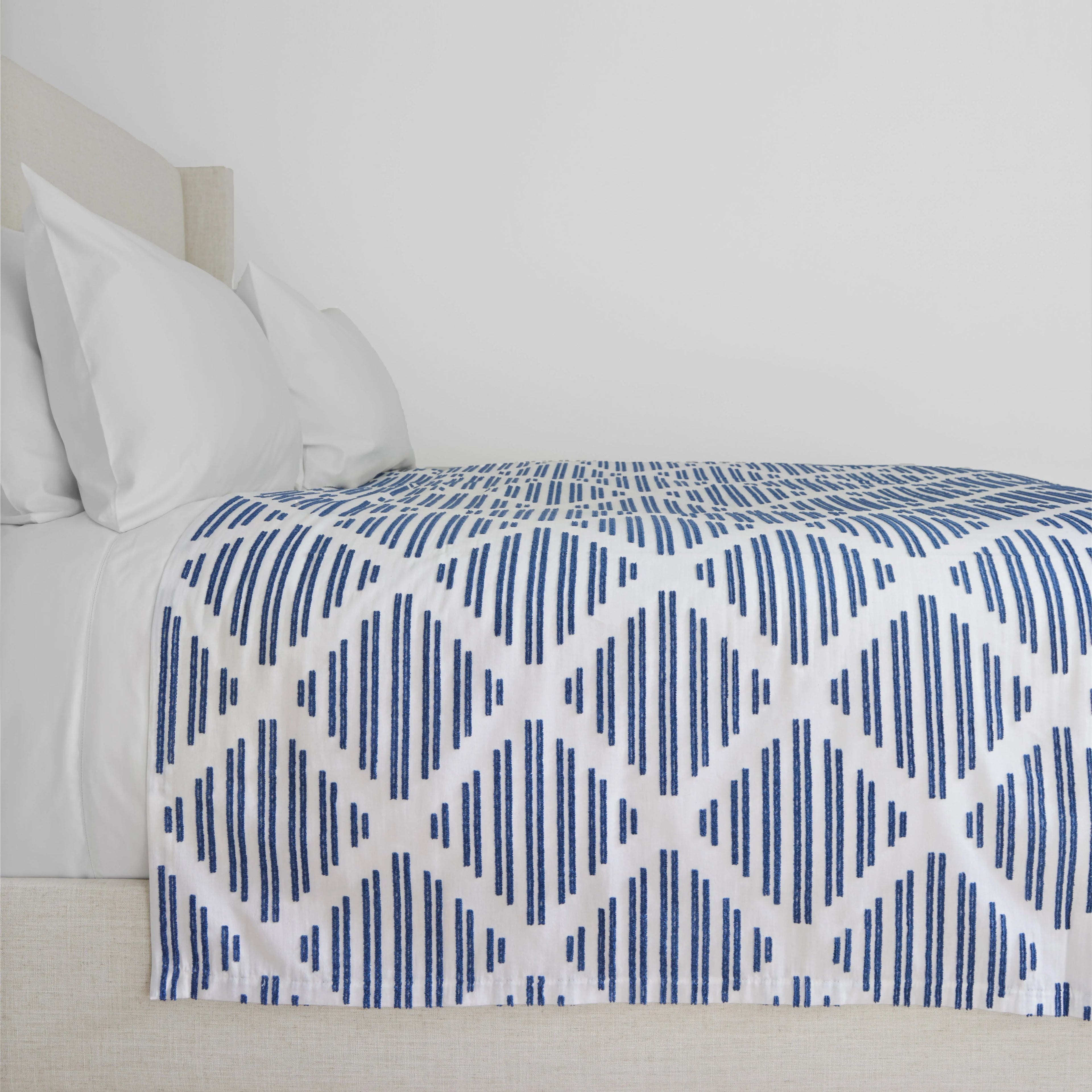 Bluffs Coverlet - House Of Avana