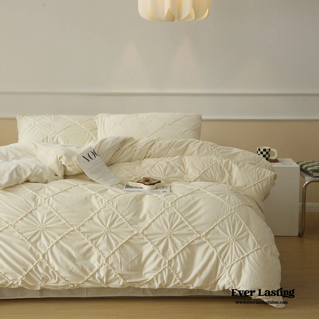 Boho Braided Velvet Bedding Set / White Ever Lasting
