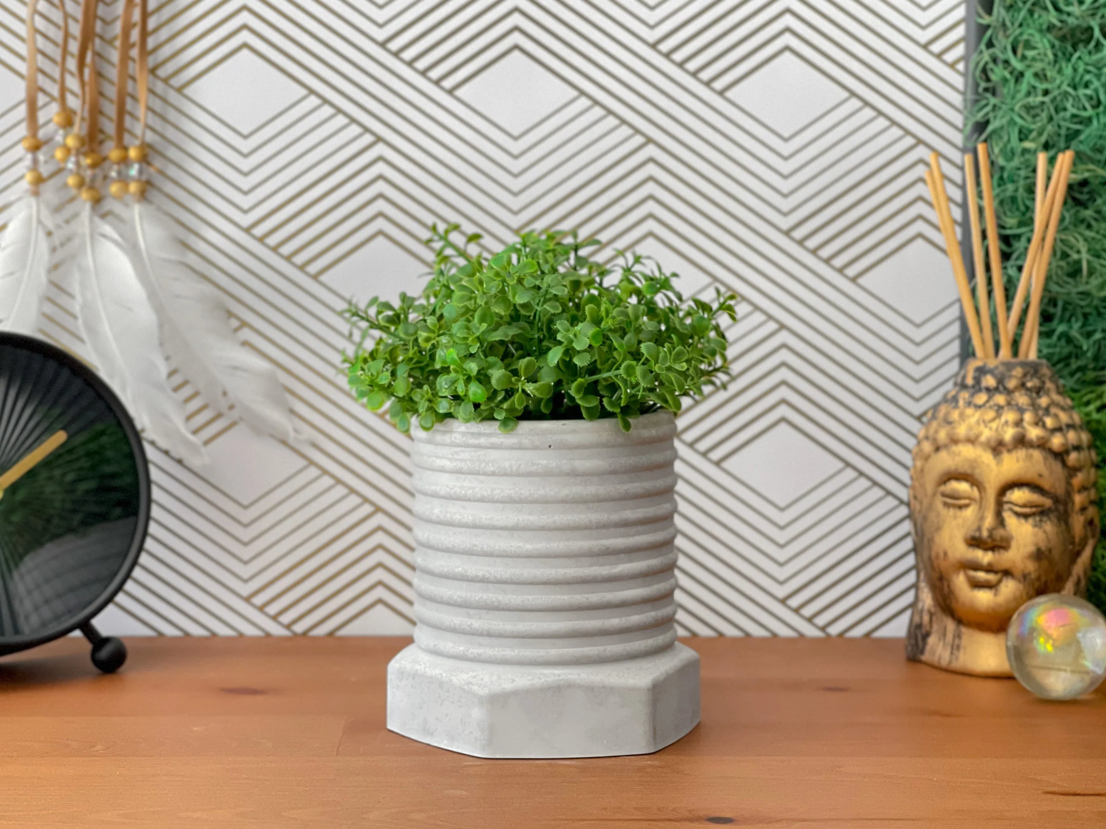 Bolt Planter | Industrial Vase AURA 8 HOME