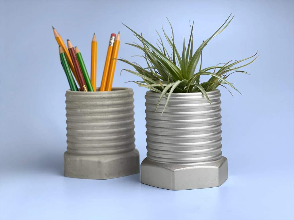 Bolt Planter | Industrial Vase AURA 8 HOME