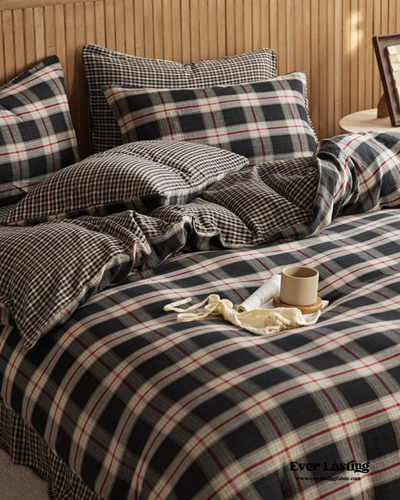 British Vintage Plaid Bedding Set / Black Ever Lasting